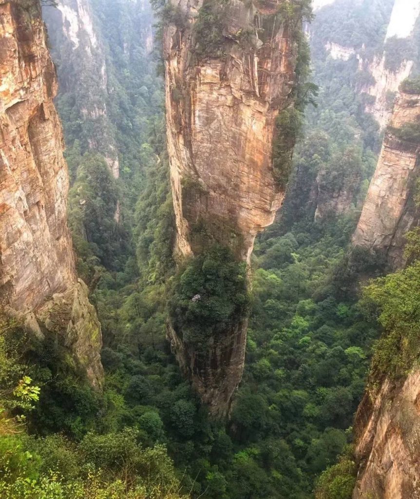 2-Day Itinerary Explore Avatar Mountains (2027)