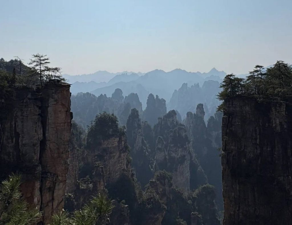Zhangjiajie 2-Day Itinerary Explore Avatar Mountains (2026)