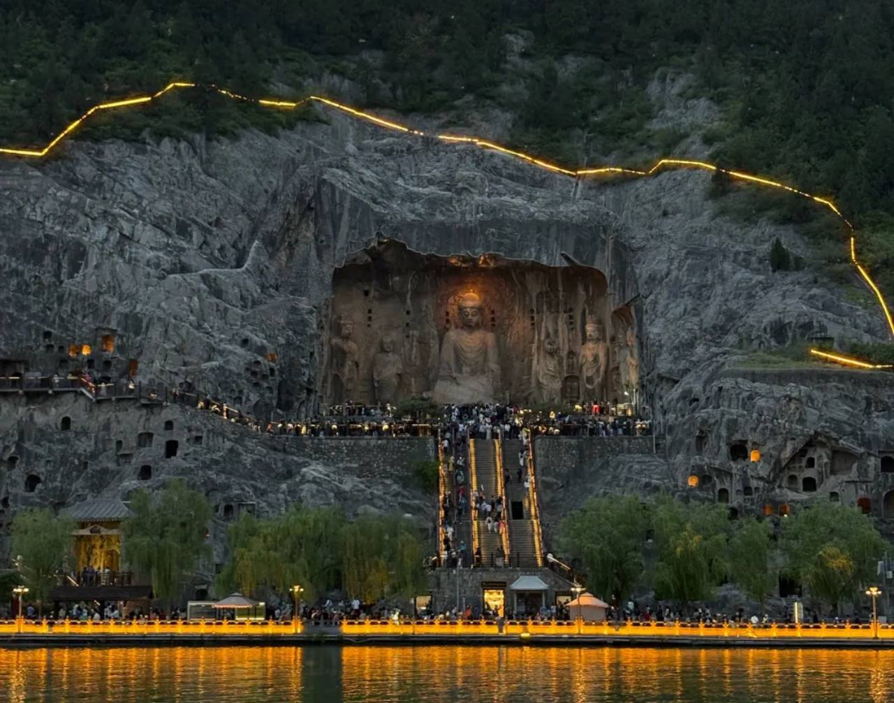 longmen grottoes Henan