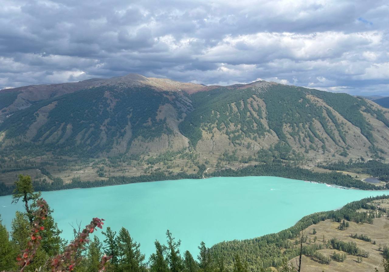 Best time to visit Kanas Lake